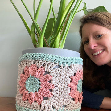 Granny Plant Pot Cover