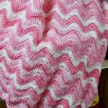 EASY BREEZY Ripple Baby Blanket