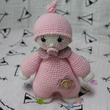 Sleeping doll Isabelle