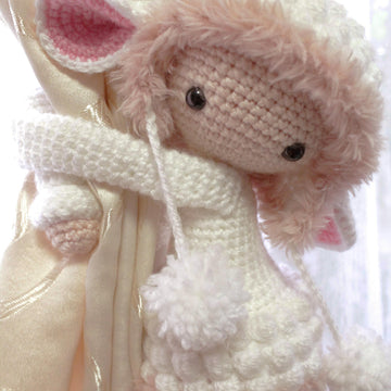 Amigurumi Lamb Girl Curtain TieBackgurumi Lamb Girl Curtain TieBack Pattern
