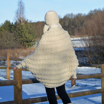 Winter Fun Cocoon-Cardigan