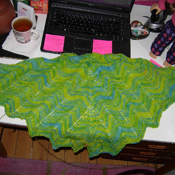 Northern lights shawl (English and Swedish versions)