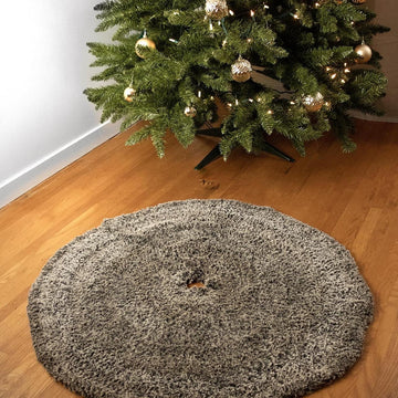 Fable Fur Tree Skirt
