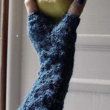 Euphoric Amphorae, Opera Gloves & Cowl