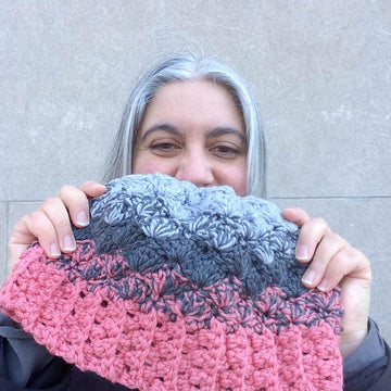 Ombré Shells Hat