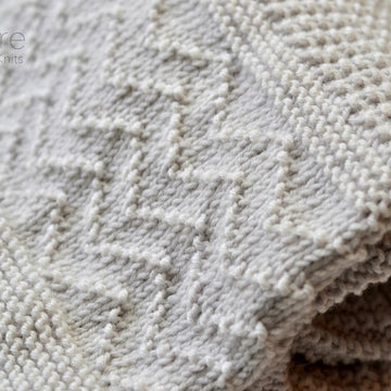 Eris Simple Blanket