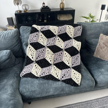 3D Cube Throw