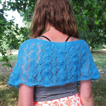 Lace Capelet