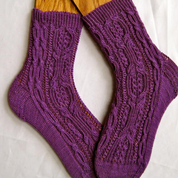 Salisbury Cabled Socks