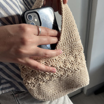 Shell Crochet Shoulder bag
