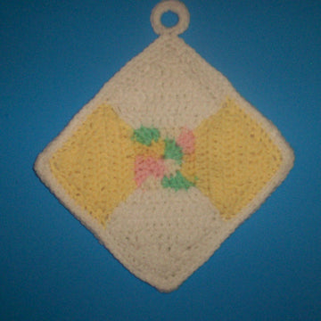 Bow Tie Quilt Potholder C-122