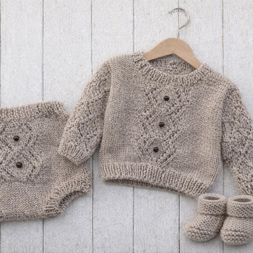 The Zac newborn sweater set