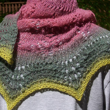 Hint of Spring shawlette
