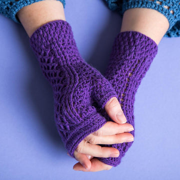 Happy hands crochet mittens