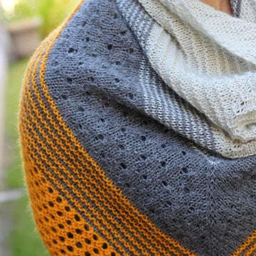 Tilted cowl