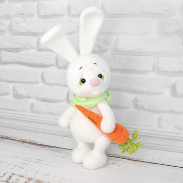 Bunny carrot Valentine