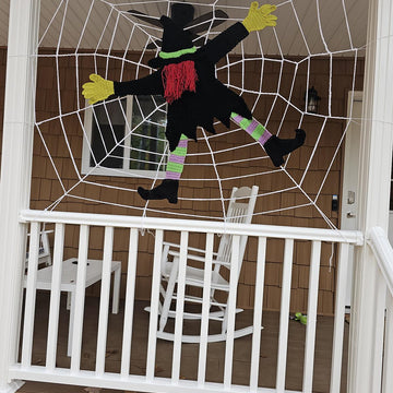 Witch caught in Spiderweb