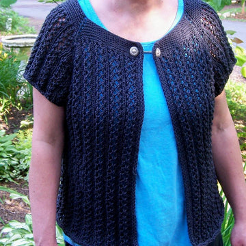 Chiara Mia - season spanning sweater