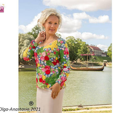 Butterfly lace pullover