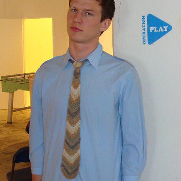 Snake tie