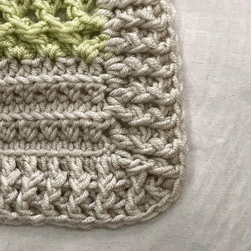 Twist Blanket