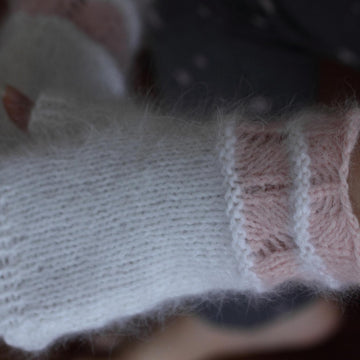 Four Hours Easy Fingerless Mitts