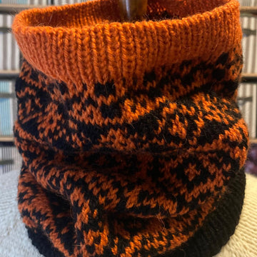 Indian Summer Cowl