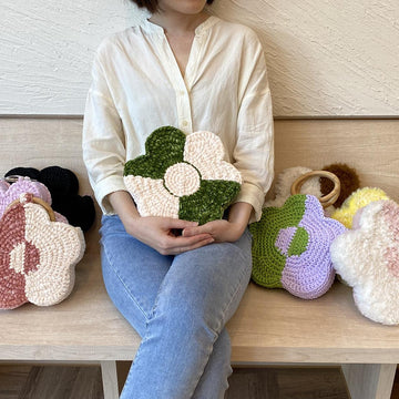 Groovy Flower Crochet Bag Pattern – Retro Aesthetic | Handbag, Shoulder, Crossbody & Tote Bag