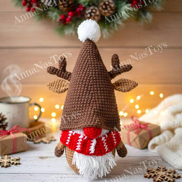 Gnome Christmas deer