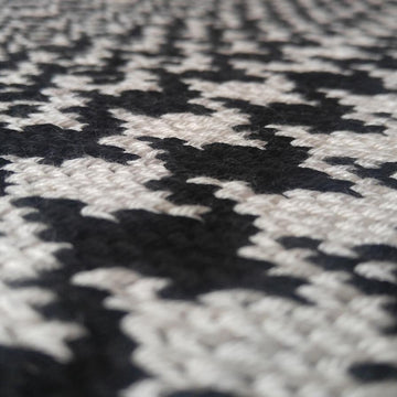 Houndstooth Exe