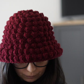Bubbly bucket hat