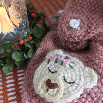 Happy Teddy Scarf + crochet applique
