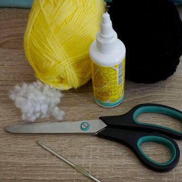 Crochet pattern egg warmer Bunny
