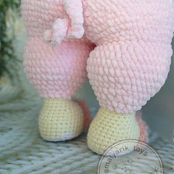 Little plump piggy