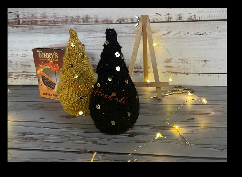 Christmas Tree Gold Black Chocolate Orange Cover Knitting Pattern