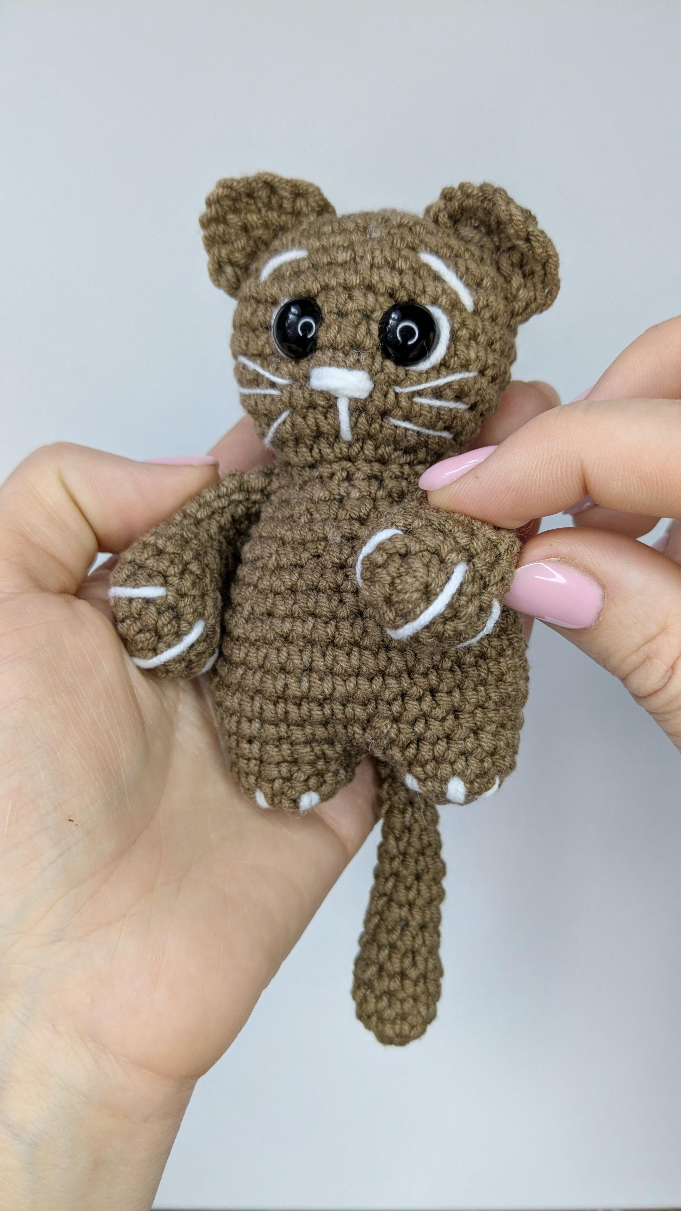 Easy Crochet Cat, Amigurumi Pattern Ziggy the Cat