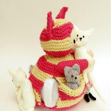 Cat Lady Tea Cosy Knitting Pattern