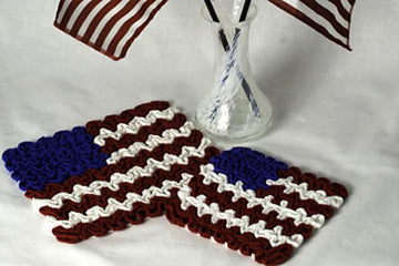 Wiggly July 4th Flag Hot Pad and Coaster