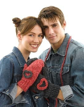 Hearts on a String' Mittens in Lion Brand Homespun - 40523