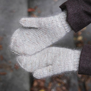 Ghostwood Mittens