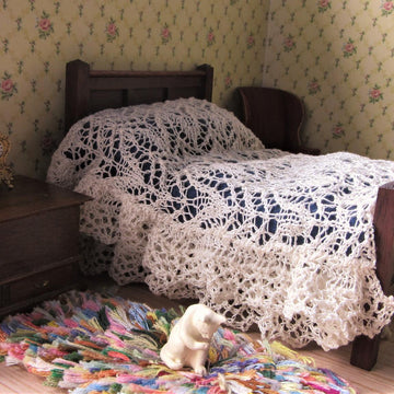 1:12th scale Lace bed set
