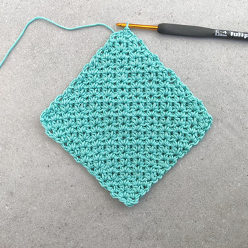 C2C V Stitch Square