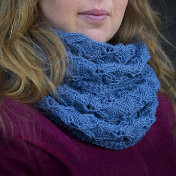 Open Triangles Cowl & Wristwarmers