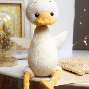 Knitting Pattern: Goose toy
