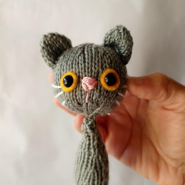 Cat keychain