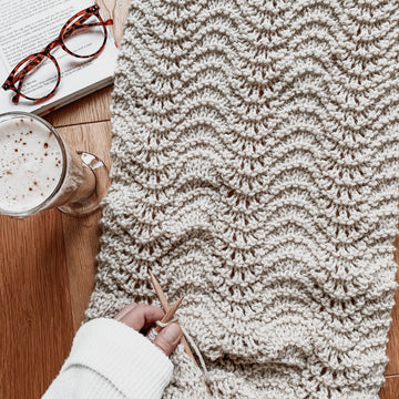 Fan & waves Scarf Knitting Pattern