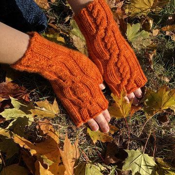 Yseulte Fingerless Mitts