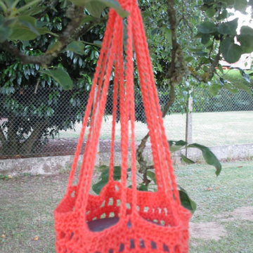 Hanging basket