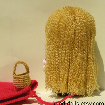 Red Ridding Hood Amigurumi Pattern