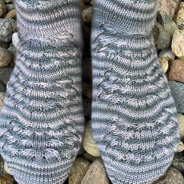 Hope Feathers Socks